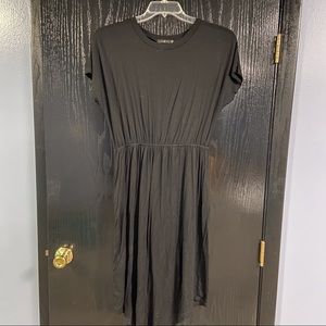 Black tee shirt midi dress with pockets
